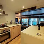 La Cachette Du Vieux-lille, Retroprojecteur, Wifi Lilla